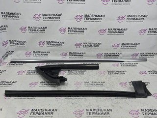 Комплект молдингов Volkswagen Passat CC 1 поколение [рестайлинг] 2013, 2.0 л., CCZB, бензин, робот, z2/h5x синий металлик, седан, передний привод, правый руль, 3C8837475F, 3C8857505E, 3C8837471