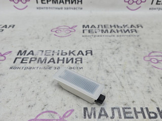 плафон двери BMW X3 F25 2013, 2.0 л., N20 B20 A, бензин, АКПП, а52/7 spacegrau, хетчбэк 5 дв., полный привод, правый руль, 63316972605, 6972605