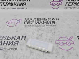 плафон двери BMW 1 серия F20/F21 F20 2013, 3.0 л., N55 B30 A, бензин, АКПП, 300, u300 — alpinweiss iii, хетчбэк 5 дв., задний привод, правый руль, 9270505, 63319270505, 9219490