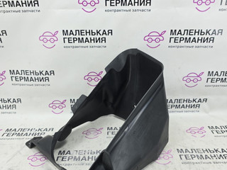 воздуховод (дефлектор) радиатора BMW M5 F10 2012, 4.4 л., S63 B44 B, бензин, робот, 300 alpinweiss 3, седан, задний привод, правый руль, 51748047398, 8047398