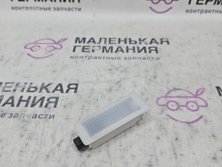 плафон двери BMW M5 F10 2012, 4.4 л., S63 B44 B, бензин, робот, 300 alpinweiss 3, седан, задний привод, правый руль, 63316972605, 6972605