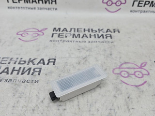 плафон двери BMW M5 F10 2012, 4.4 л., S63 B44 B, бензин, робот, 300 alpinweiss 3, седан, задний привод, правый руль, 63316972605, 6972605