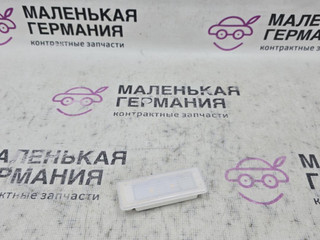 плафон двери BMW 1 серия F20/F21 F20 2013, 3.0 л., N55 B30 A, бензин, АКПП, 300, u300 — alpinweiss iii, хетчбэк 5 дв., задний привод, правый руль, 9270505, 63319270505, 9219490