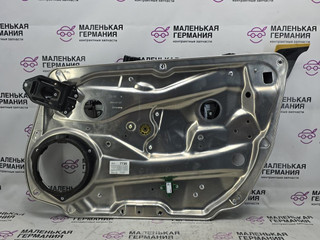 стеклоподъемник передний правый Mercedes-Benz E-Класс W212/S212/C207/A207 W212 2012, 1.8 л., M 271.860, бензин, АКПП, 040 черный, седан, задний привод, правый руль, A1729056100, A2128201102, A2127230414, A2127230408