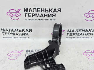 Кронштейн дополнительного насоса ОЖ BMW M5 F10 2012, 4.4 л., S63 B44 B, бензин, робот, 300 alpinweiss 3, седан, задний привод, правый руль, 17117603070, 17117575389, 7603070, 7575389