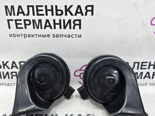 сигнал (клаксон) BMW M5 F10 2012, 4.4 л., S63 B44 B, бензин, робот, 300 alpinweiss 3, седан, задний привод, правый руль, 61337279781, 7279781, 7279782, 61337279782