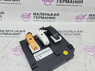 блок комфорта Volkswagen Golf GTI 6 поколение 2011, 2.0 л., CCZB, бензин, робот, b4/b9a белый, хетчбэк 5 дв., передний привод, правый руль, 1K0937086M