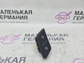 Кнопка блокировки двери Audi A4 B9 2017, 2.0 л., CVKB, бензин, МКПП, s9/x5q синий металлик, седан, передний привод, правый руль, 8W2962108B