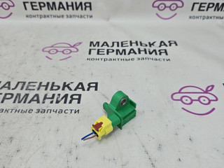 датчик удара Volkswagen Golf GTI 6 поколение 2011, 2.0 л., CCZB, бензин, робот, b4/b9a белый, хетчбэк 5 дв., передний привод, правый руль, 6R0973323