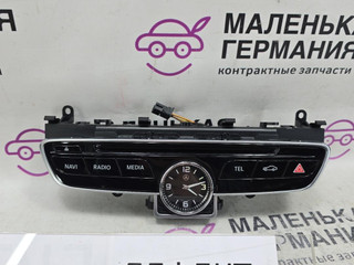 кнопка (выключатель) Mercedes-Benz C-Класс W205/S205/C205 W205.042 2014, 2.0 л., M 274.920, бензин, АКПП, 755 серый, седан, задний привод, правый руль, A2059052101, A2228270000