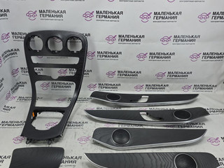 комплект декоративных накладок (дерева) салона Mercedes-Benz C-Класс W205/S205/C205 W205.042 2014, 2.0 л., M 274.920, бензин, АКПП, 755 серый, седан, задний привод, правый руль, A2057300522, A2057300622, A2057202280, A2057202180, A2056805507, A2056808707
