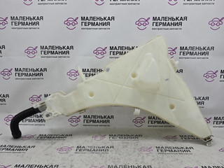 бачок омывателя BMW X5 F15 2013, 3.0 л., N57 D30 A, дизель, АКПП, 300 alpinweiss iii, полный привод, правый руль, 61667304067, 7304067, 7292423