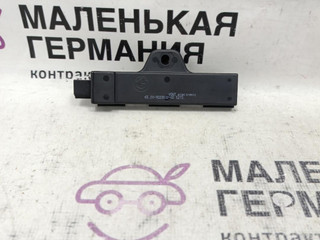Антенна системы комфортного доступа BMW 5 серия G30/G31 G30 2018, 2.0 л., B48 B20 A, бензин, АКПП, a96 mineral-weiss metallic, седан, задний привод, правый руль, 9220832, 65209220832