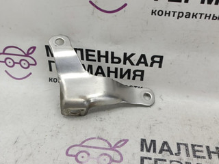 кронштейн глушителя Mercedes-Benz GLA-Класс X156 2014, 2.0 л., M 270.920, бензин, робот, белый calcite white (650u), хетчбэк 5 дв., полный привод, правый руль, A2464920241