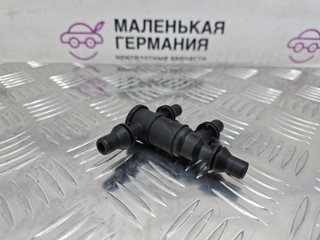 клапан системы охлаждения Mercedes-Benz E-Класс W213/S213/C238/A238 2018, 2.0 л., M 274.920, бензин, АКПП, 149 polar white или polarweiss, седан, задний привод, правый руль, A0005061000