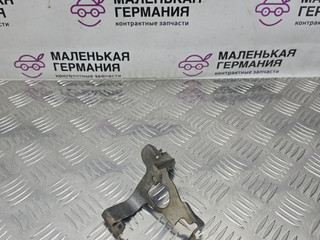 кронштейн (крепление) BMW 5 серия G30/G31 G30 2018, 2.0 л., B48 B20 A, бензин, АКПП, a96 mineral-weiss metallic, седан, задний привод, правый руль, 73424917