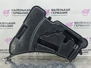бачок омывателя BMW 5 серия G30/G31 G30 2017, 2.0 л., B47 D20 A, дизель, АКПП, black sapphire metallic (475), седан, задний привод, правый руль, 61667377035, 7377035, 8373328