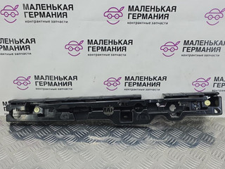 Кронштейн крепления порога BMW 5 серия G30/G31 G30 2017, 2.0 л., B47 D20 A, дизель, АКПП, black sapphire metallic (475), седан, задний привод, правый руль, 7387345, 51777387345