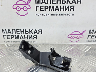 Кронштейн дополнительного насоса ОЖ BMW 5 серия G30/G31 G30 2017, 2.0 л., B47 D20 A, дизель, АКПП, black sapphire metallic (475), седан, задний привод, правый руль, 64219303628, 9303628