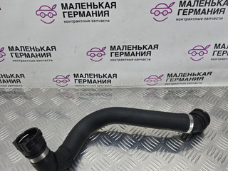 патрубок радиатора BMW 5 серия G30/G31 G30 2018, 2.0 л., B48 B20 A, бензин, АКПП, черный 475, седан, задний привод, правый руль, 17128602603, 8602603