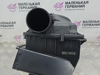 корпус воздушного фильтра BMW 5 серия G30/G31 G30 2018, 2.0 л., B48 B20 A, бензин, АКПП, черный 475, седан, задний привод, правый руль, 13718620473, 8620473, 8620471