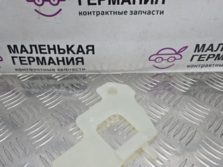 кронштейн (крепление) BMW 5 серия G30/G31 G30 2017, 2.0 л., B47 D20 A, дизель, АКПП, black sapphire metallic (475), седан, задний привод, правый руль, 9364436, 61139364436