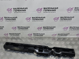 Кронштейн крепления порога BMW 5 серия G30/G31 G30 2018, 2.0 л., B48 B20 A, бензин, АКПП, черный 475, седан, задний привод, правый руль, 7387345, 51777387345
