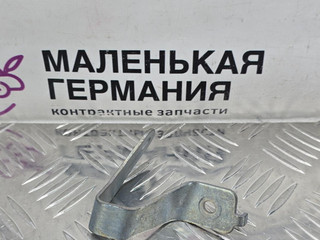 кронштейн (крепление) Mercedes-Benz E-Класс W212 [рестайлинг] W212 2013, 2.0 л., M 274.920, бензин, АКПП, 775 iridiumsilber, седан, задний привод, правый руль