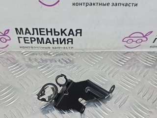 кронштейн (крепление) BMW 5 серия F07/F10/F11 F11 2010, 2.5 л., N52 B25 AF, бензин, АКПП, универсал, задний привод, правый руль