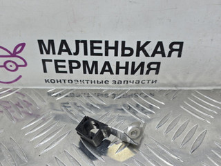 кронштейн (крепление) BMW 5 серия F07/F10/F11 F11 2010, 2.5 л., N52 B25 AF, бензин, АКПП, универсал, задний привод, правый руль