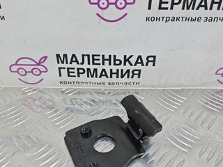кронштейн (крепление) BMW M5 F10 2012, 4.4 л., S63 B44 B, бензин, робот, 300 alpinweiss 3, седан, задний привод, правый руль, 7205099, 52207205099