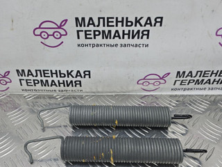 пружина крышки багажника Volkswagen Passat CC 1 поколение [рестайлинг] 2013, 2.0 л., CCZB, бензин, робот, z2/h5x синий металлик, седан, передний привод, правый руль, 3C8827665