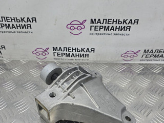 кронштейн двигателя BMW 7 серия F01/F02 [рестайлинг] F02 2013, 3.0 л., N52 B30 AF, бензин, АКПП, седан, задний привод, правый руль, 22116775911, 6775911