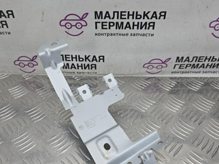 кронштейн (крепление) BMW 7 серия F01/F02 [рестайлинг] F02 2013, 3.0 л., N52 B30 AF, бензин, АКПП, седан, задний привод, правый руль, 12527584621, 7584621