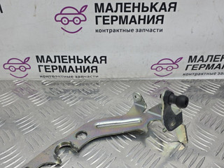 кронштейн (крепление) Mercedes-Benz C-Класс W205/S205/C205 W205.042 2014, 2.0 л., M 274.920, бензин, АКПП, 755 серый, седан, задний привод, правый руль, A2740940041