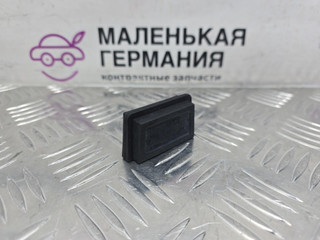 заглушка BMW 5 серия G30/G31 G30 2017, 2.0 л., B47 D20 A, дизель, АКПП, black sapphire metallic (475), седан, задний привод, правый руль, 9352752, 61139352752