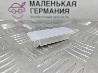 плафон двери задней правой BMW 5 серия G30/G31 G30 2017, 2.0 л., B47 D20 A, дизель, АКПП, black sapphire metallic (475), седан, задний привод, правый руль, 63319397923, 9397923