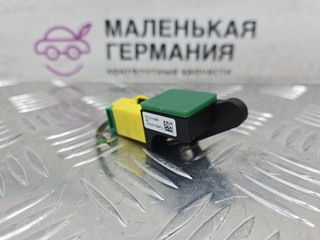 датчик удара Volkswagen Passat CC 1 поколение [рестайлинг] 2013, 2.0 л., CCZB, бензин, робот, z2/h5x синий металлик, седан, передний привод, правый руль, 8K0973323S, 5N0959351B