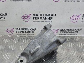 кронштейн двигателя Mercedes-Benz C-Класс W205/S205/C205 W205.042 2014, 2.0 л., M 274.920, бензин, АКПП, 755 серый, седан, задний привод, правый руль, A2742234304