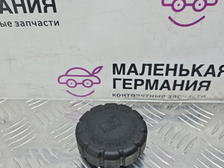 пробка расширительного бачка Mercedes-Benz C-Класс W205/S205/C205 W205.042 2014, 2.0 л., M 274.920, бензин, АКПП, 755 серый, седан, задний привод, правый руль, A2105010615