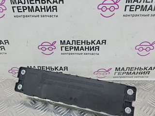 подушка безопасности коленная Mercedes-Benz C-Класс W205/S205/C205 W205.042 2014, 2.0 л., M 274.920, бензин, АКПП, 755 серый, седан, задний привод, правый руль, A2058600302