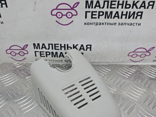 накладка на зеркало Mercedes-Benz C-Класс W205/S205/C205 W205.042 2014, 2.0 л., M 274.920, бензин, АКПП, 755 серый, седан, задний привод, правый руль, A2058210300