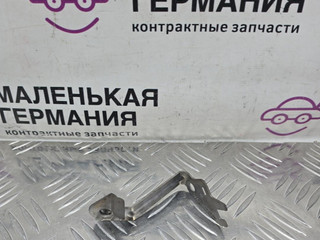 кронштейн (крепление) Mercedes-Benz E-Класс W212 [рестайлинг] W212 2014, 2.0 л., M 274.920, бензин, АКПП, 149 u белый, седан, задний привод, правый руль, A2702200600