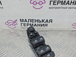 блок управления стеклоподъемниками BMW 5 серия G30/G31 G30 2017, 2.0 л., B47 D20 A, дизель, АКПП, black sapphire metallic (475), седан, задний привод, правый руль, 61316832729, 6832729