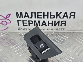 кнопка стеклоподъемника двери задней правой BMW 5 серия G30/G31 G30 2017, 2.0 л., B47 D20 A, дизель, АКПП, black sapphire metallic (475), седан, задний привод, правый руль, 9327031, 61319327031