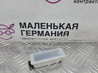 плафон двери BMW X3 F25 2013, 2.0 л., N20 B20 A, бензин, АКПП, а52/7 spacegrau, хетчбэк 5 дв., полный привод, правый руль, 63316972605, 6972605