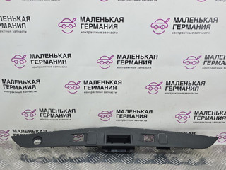 накладка двери (крышки) багажника Mercedes-Benz E-Класс W212 [рестайлинг] W212 2013, 2.0 л., M 274.920, бензин, АКПП, 775 iridiumsilber, седан, задний привод, правый руль, A2127401793, A2127401893, A2127401993