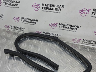 уплотнитель подкапотного пространства Mercedes-Benz C-Класс W205/S205/C205 W205.042 2014, 2.0 л., M 274.920, бензин, АКПП, 755 серый, седан, задний привод, правый руль, A2058870200