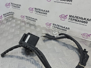 клемма аккумулятора плюс Mercedes-Benz C-Класс W205/S205/C205 W205.042 2014, 2.0 л., M 274.920, бензин, АКПП, 755 серый, седан, задний привод, правый руль, A0009068705, A2055405203