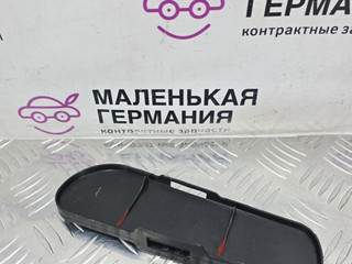 заглушка Mercedes-Benz C-Класс W204 [рестайлинг] W204.048 2012, 1.8 л., M 271.860, бензин, АКПП, 149 белый, седан, задний привод, правый руль, A2045050188